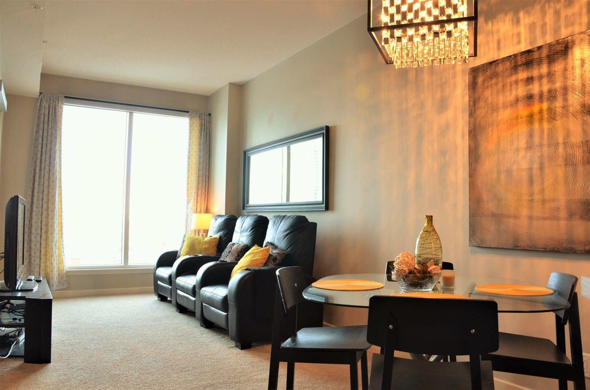 Executive Suites By Roseman - Alura Calgary Luaran gambar